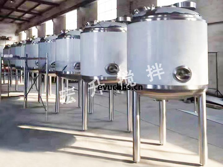 化(hua)工攪(jiao)拌桶(tong)